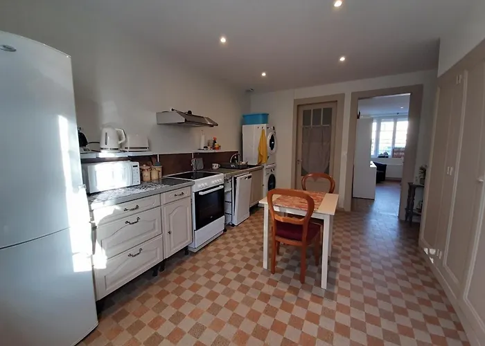 Le Plain Pied Sur Place Appartement